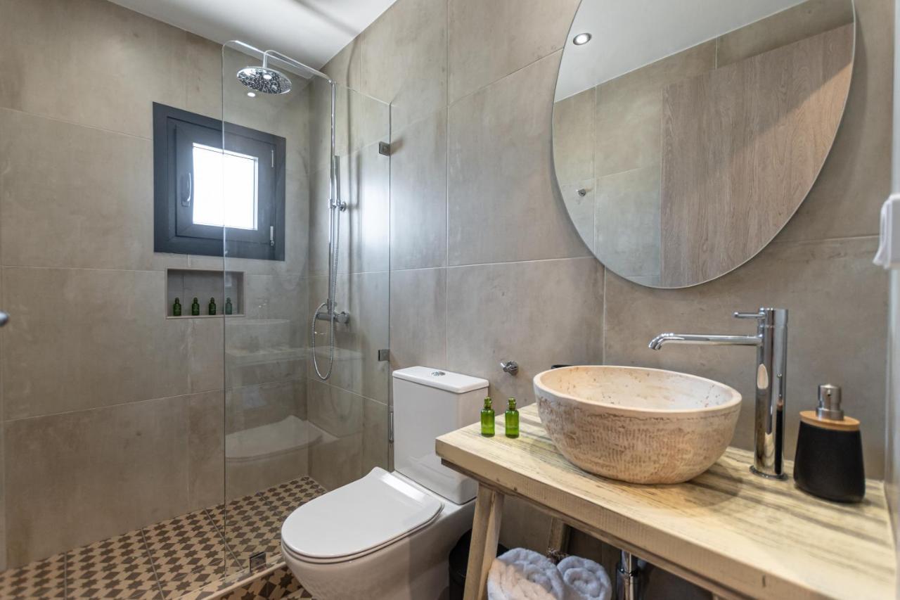 Villa Golden With Private Pool Vivlos