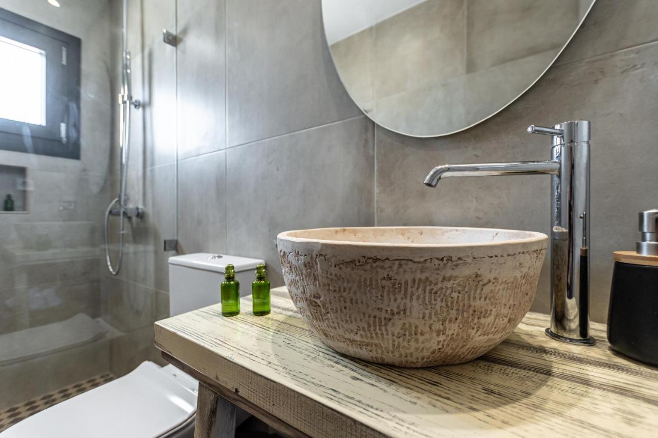Villa Golden With Private Pool Vivlos